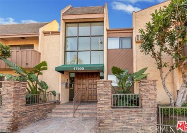 17900 Sherman Way #226 Photo