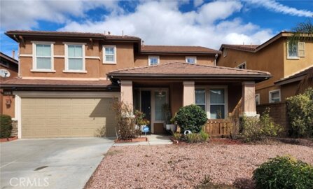 29754 Maxmillian Photo