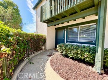 Terrific Aliso Creek Villas Condominium Located at 23288 Orange Avenue #5 was Just Sold