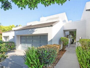 690 Harbor Street #4 Photo