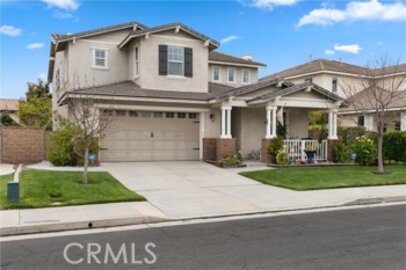 Beautiful Newly Listed Wolf Creek Single Family Residence Located at 31920 Oregon Lane