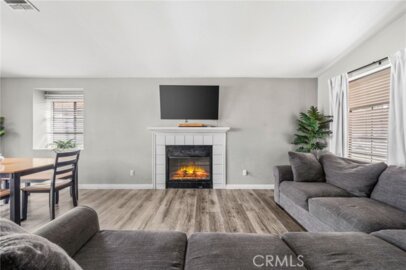 39875 Knollridge Photo