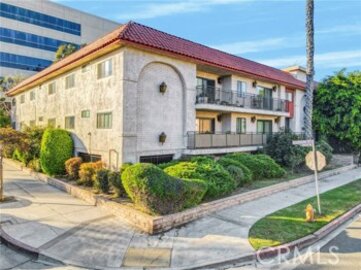 Delightful Newly Listed Tilden Manor Condominium Located at 5003 Tilden Avenue #109