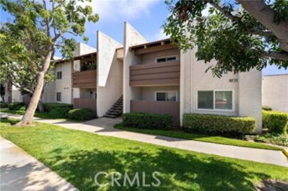 Lovely Newly Listed Quail Meadows Condominium Located at 17522 Vandenberg Lane #3