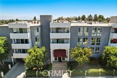 Lovely Newly Listed Mira Flores Condominium Located at 5454 Zelzah Avenue #209