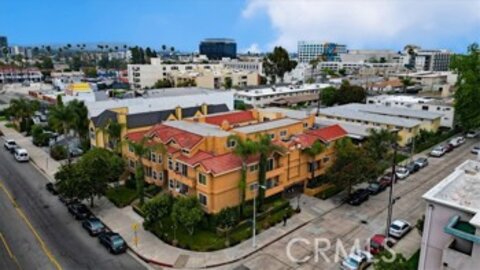 Elegant Newly Listed 5102 Tujunga Ave Condominium Located at 5102 Tujunga Avenue #15