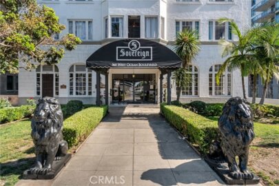360 W Ocean Boulevard #402 Photo