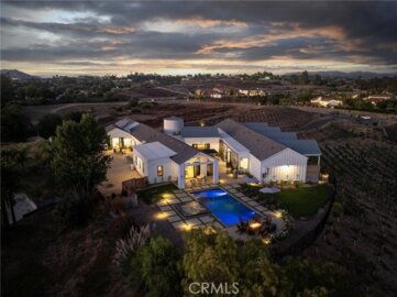 39241 Corte Venture Photo