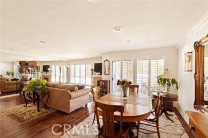 Delightful Newly Listed 4500 Whitsett Ave Condominium Located at 4500 Whitsett Avenue #5
