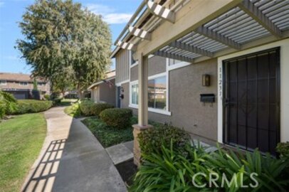 This Marvelous Bradford Place Townhouse, Located at 11231 Windemere, is Back on the Market