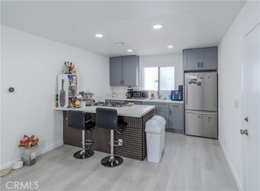 2803 S Fairview #C Photo