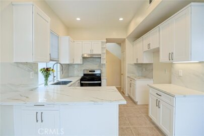 2062 W Blue Violet Court Photo