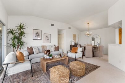8123 E Oak Ridge Circle Photo