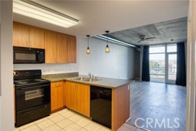 Spectacular Newly Listed Smart Corner Condominium Located at 1080 Park Boulevard #710