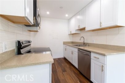 Outstanding Newly Listed Sinclair Gardens Condominium Located at 121 Sinclair Avenue #120