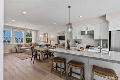 19051 Main Street #105 Photo