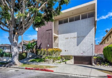 810 Edgewood #105 Photo