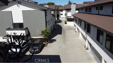 17811 Devonshire Photo