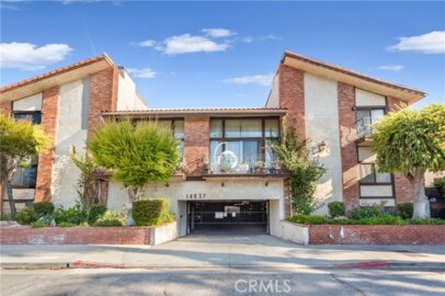 14937 Sherman Way #5 Photo