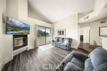 Phenomenal Park Avenue East Condominium Located at 19009 Sherman Way #81 was Just Sold