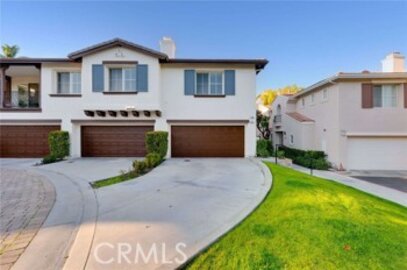 Delightful Newly Listed Trinidad Townhouse Located at 17 Calle Calurosa