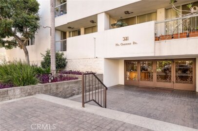321 N Oakhurst Drive #404 Photo