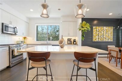 820 E Santa Ana Street Photo