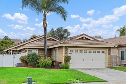 42065 Kaffirboom Court Photo
