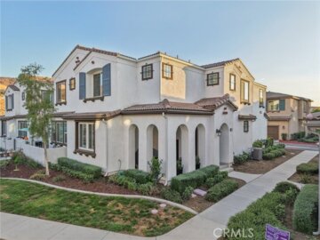15952 Lasselle Street #1 Photo