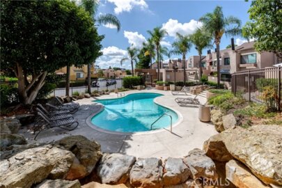 25761 Le Parc #82 Photo