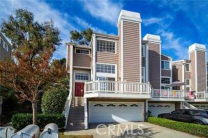 Spectacular Newly Listed Marinita Townhomes Townhouse Located at 33231 Ocean #36