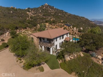 37775 Via Baya Photo