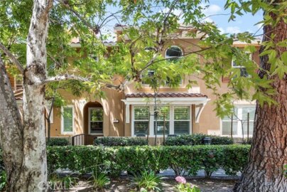 453 N Altadena Drive #7 Photo