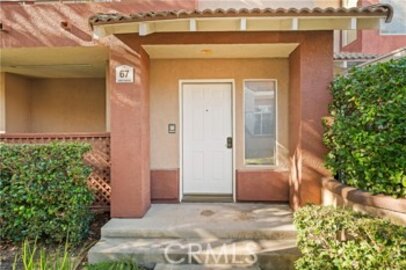 Impressive The Vineyards Townhouse Located at 67 Santa Barbara Court was Just Sold