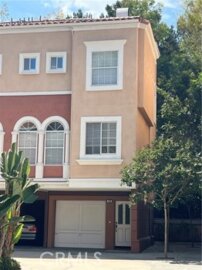 Impressive Newly Listed Corte Bella Condominium Located at 10 Palmieri Aisle