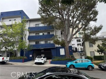 Fabulous Newly Listed Club California Condominium Located at 10982 Roebling Avenue #333