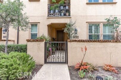 Amazing Newly Listed El Paseo Condominium Located at 606 El Paseo