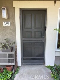 Terrific Irvine Springs Condominium Located at 229 Springview was Just Sold