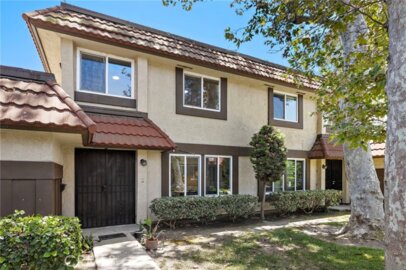 2692 W Plumtree Photo