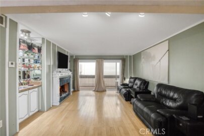 5334 Lindley Avenue #219 Photo