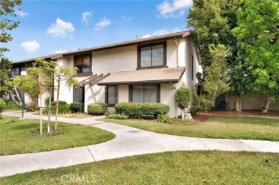 18946 E Berrytree Photo