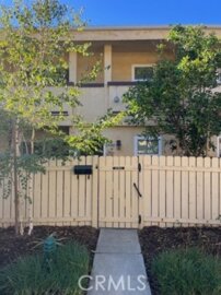 Splendid Northridge Village Townhouse Located at 8110 Canby #3 was Just Sold