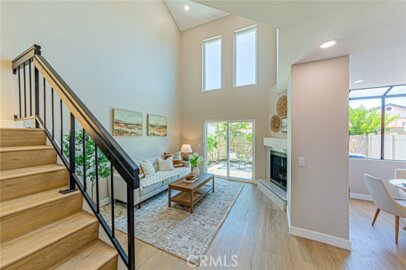 5586 Orange Avenue Photo