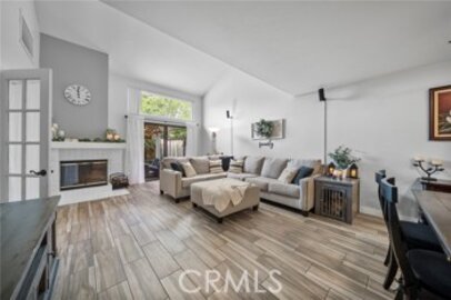 Amazing Newly Listed Grandview Crest Townhouse Located at 22105 Summit Hill #29