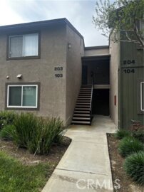 Gorgeous Crown Villas Condominium Located at 2604 Avenida Del #D203 was Just Sold