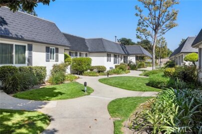 1330 Victoria #C Photo