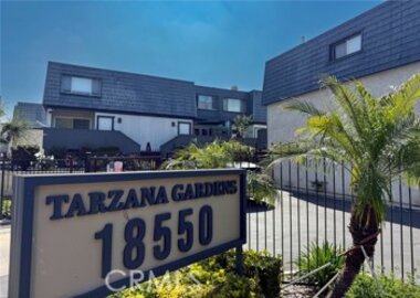Spectacular Newly Listed Tarzana Gardens Townhouse Located at 18550 Hatteras Street #7