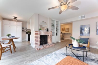 1127 N N Dresden Street #13 Photo