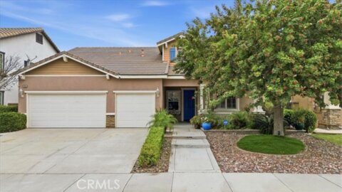 37052 Almond Photo