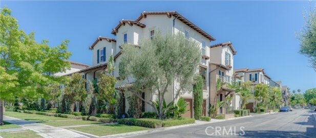 672 E Valencia #108 Photo